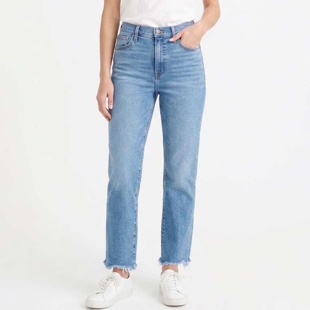 J. Crew Classic Straight High Rise Frayed Hem Jeans Light Wash - sz 27 Tall